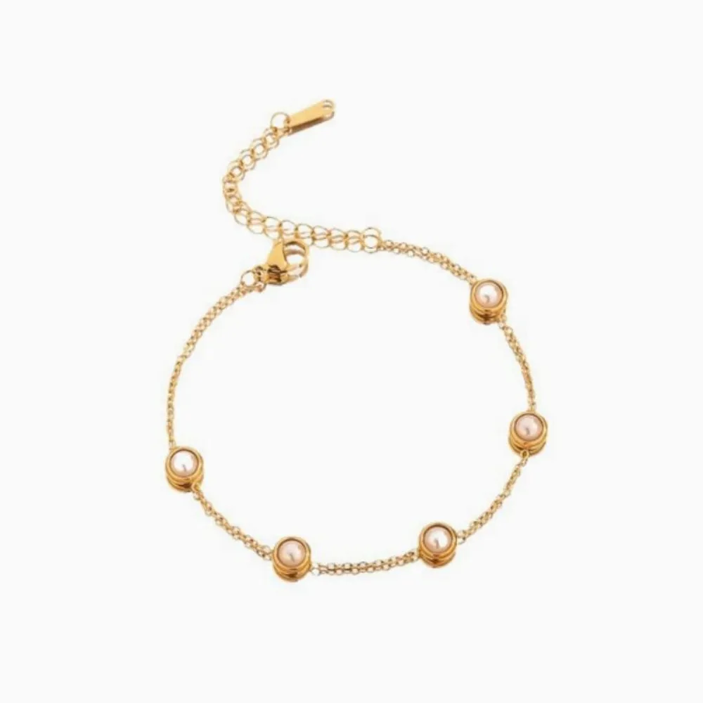 Conjunto de joyería de perlas blancas para mujer, collar tipo choker de acero inoxidable con baño de oro de 18 quilates, pendientes y pulsera, regalo para novia o para una boda.
