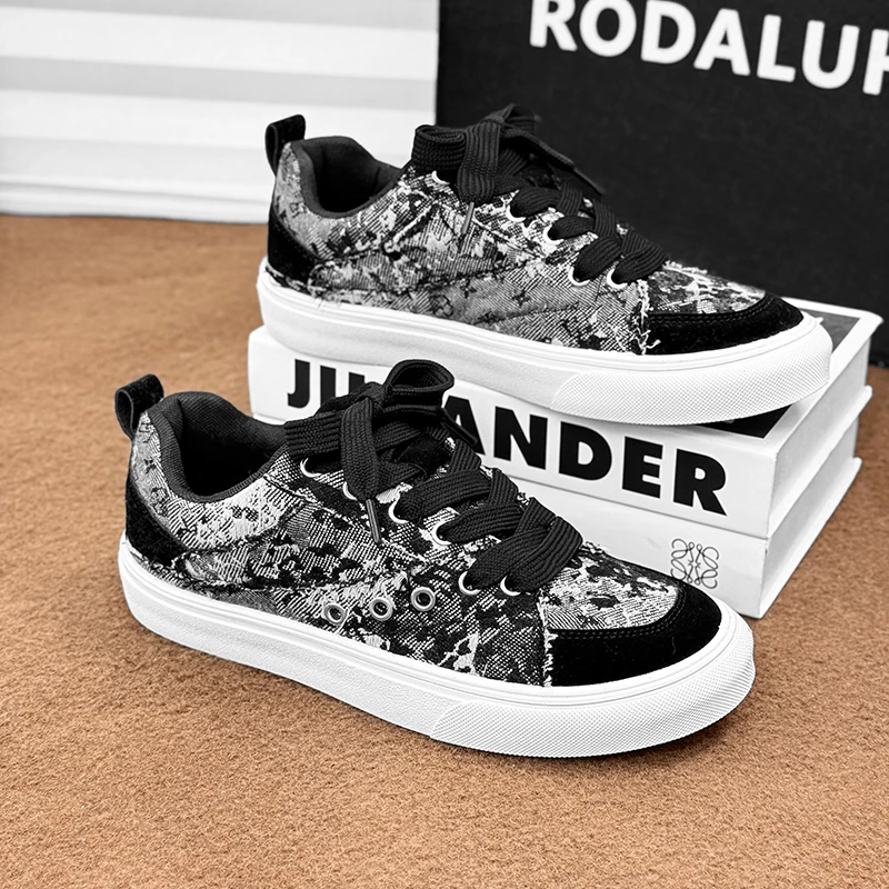 

Мужские удобные повседневные кеды на плоской подошве для всех сезонов, дышащие, с мягкой подошвой, для прогулок, молодежные, спортивные, модные.