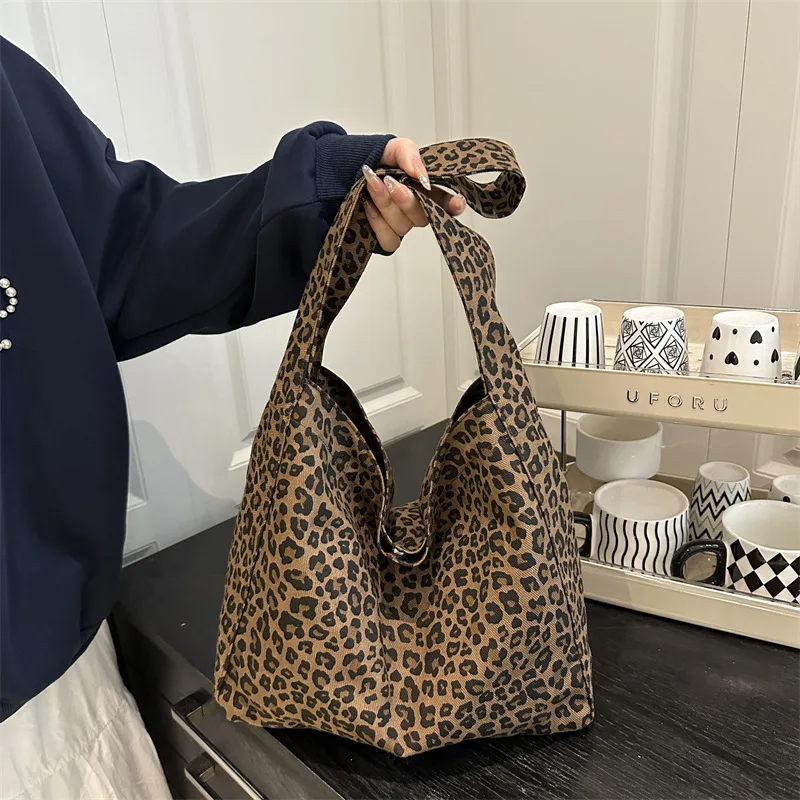 American Retro Leopard Print Underarm Bag Women Lazy Style Versatile Handbag Shoulder Bag Large Capacity Commute Tote Bag