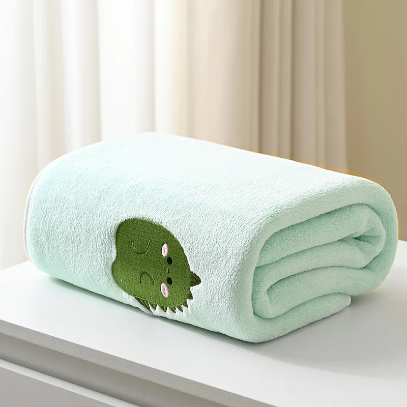 Printed baby bath towel 43*41 inches absorbent non-linting lovely embroidery pattern texture light and soft feel delicate