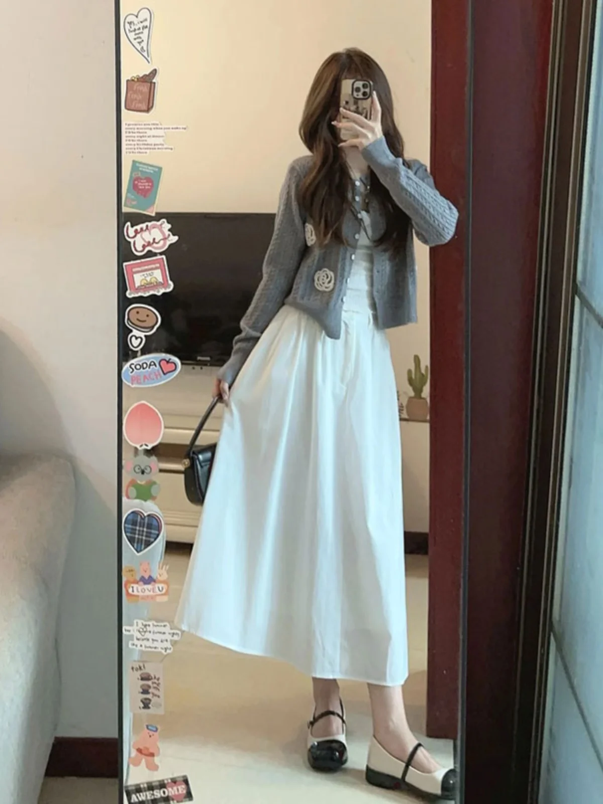 

Chic Knitted Sweater And Skirt Set Korean Style Fashionable Young-looking Two-piece Ensemble Comfortable Cotton Short Sleeve
