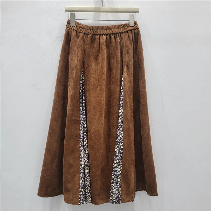 WTHT جديد عصري المرأة زهرة طباعة المرقعة الجلد المدبوغ التنانير الطويلة 2025 الخريف موضة مرونة الخصر ألف خط تنورة الإناث 1LS2673