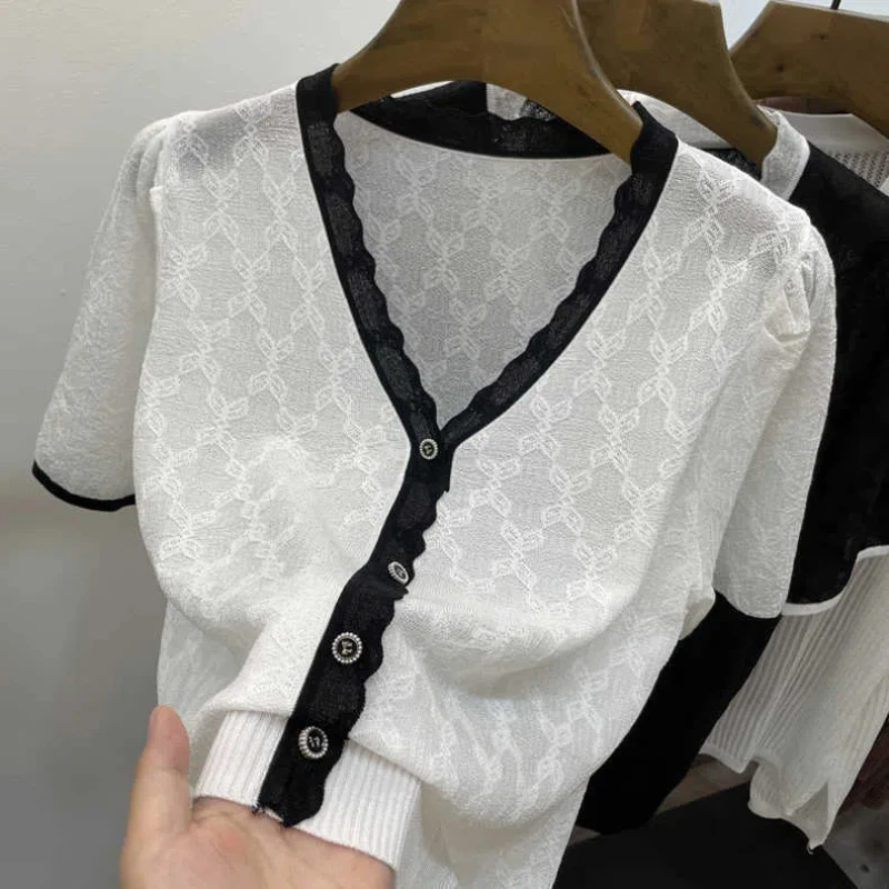 

Summer Korean Lace Fashion Simple Short Sleeve T-shirt Women's V-neck Panelled Patchwork Screw Thread Button Breathable Thin Top