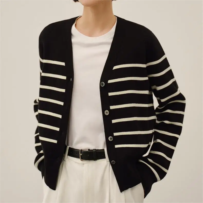 College style v-neck striped knitted cardigan for women autumn and winter new design loose sweater jacket top