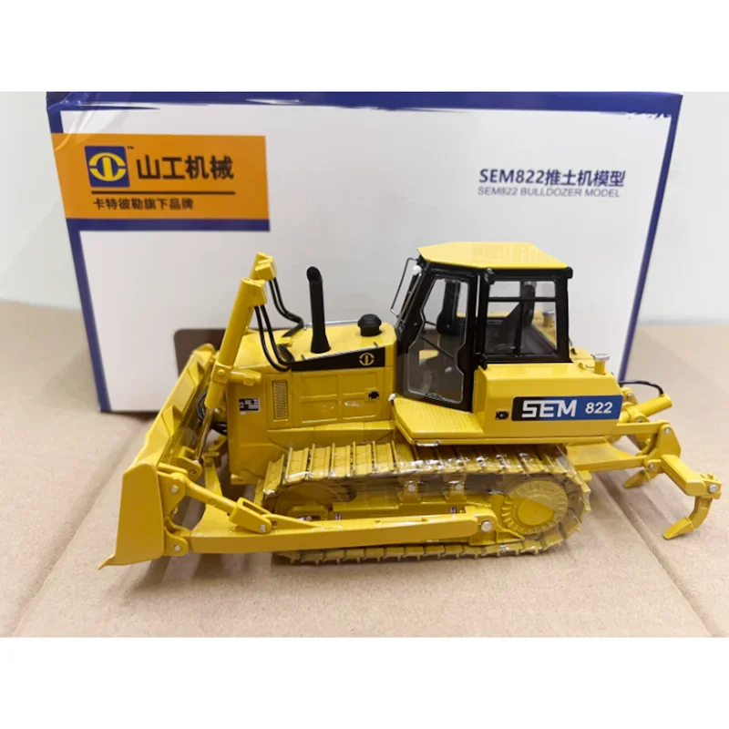 

Diecast 1:35 Scale Alloy SEM822 Bulldozer Engineering Vehicle Model Simulation Toy Collection Gift Static Model Display