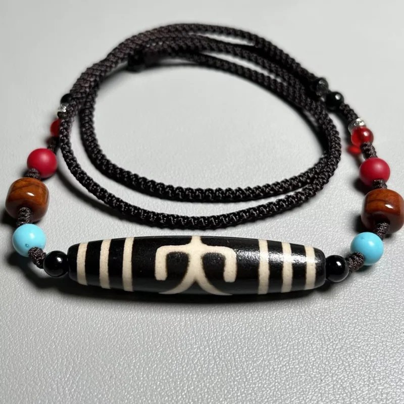 Agate Nine Three Si… - image