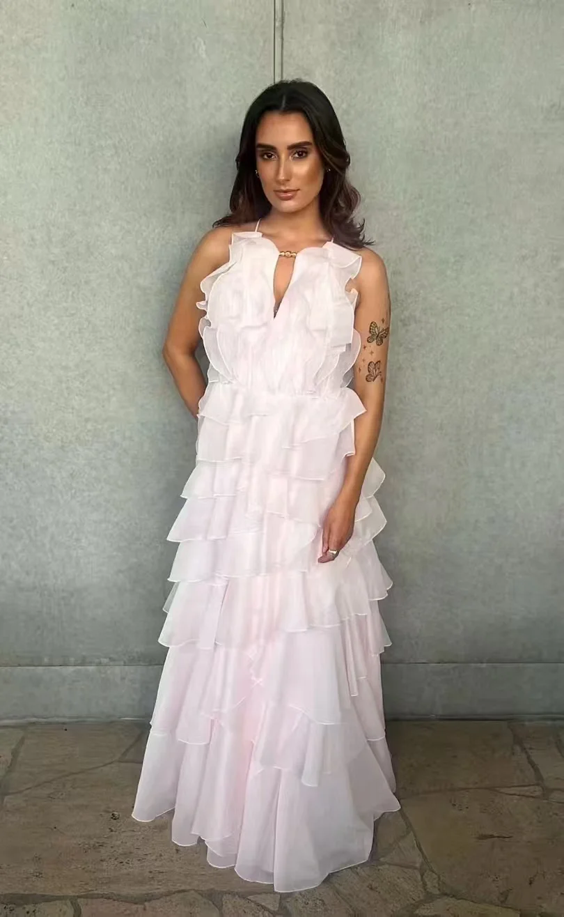 Vestido largo de pasarela de alta calidad para mujer con cuello en V y escote central recortado con volantes enmarcados