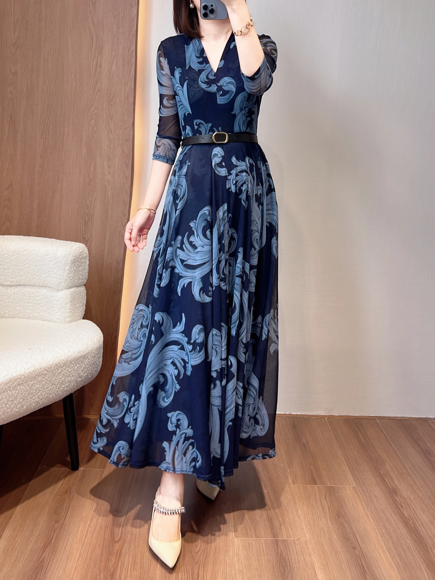 

Новое летнее женское платье Ele Godd Attracting Blue Print с V-образным вырезом, утягивающее талию, эластичное, сетчатое, А-силуэта, длинное