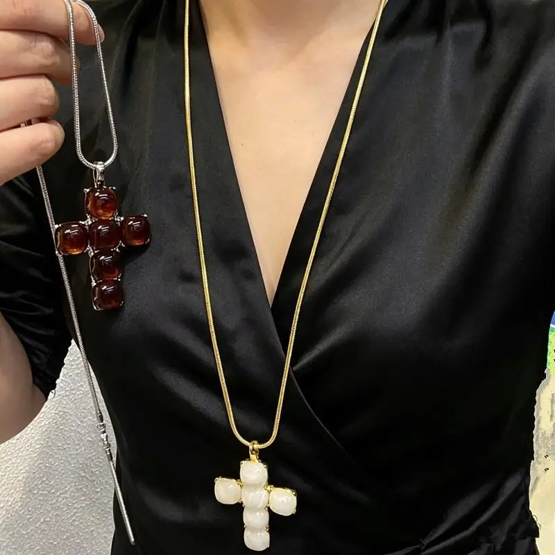 1Pc Crystal Cross Long Necklace Rustproof Long Lasting Shine Sweater Chain Jewelry for Women Outdoor Activity Wear