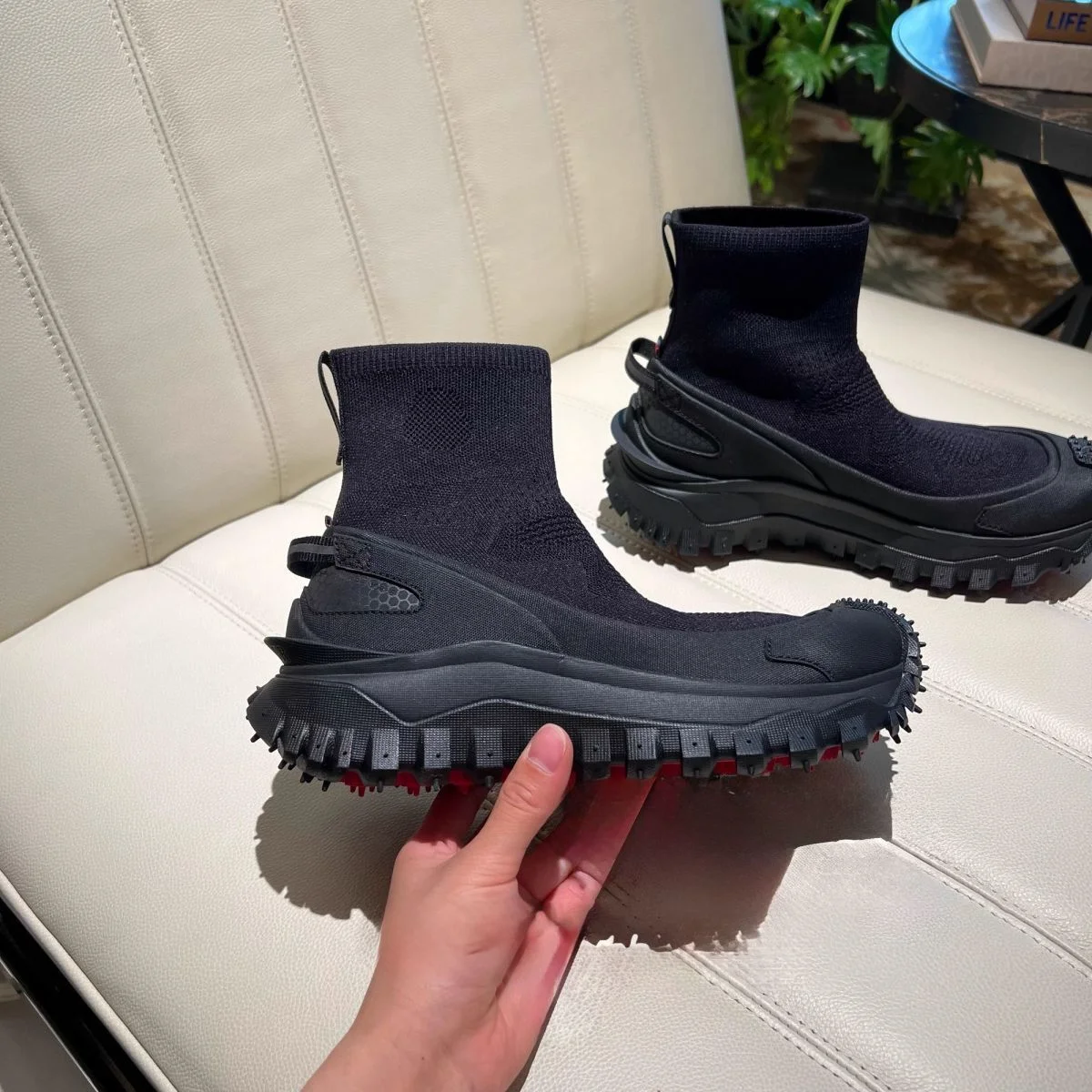 Mens Quality Squat Hard Pull Shoes Mens Comfortable Fitness Shoes Weight Training Shoes Breathable Indoor Fitness Shoes