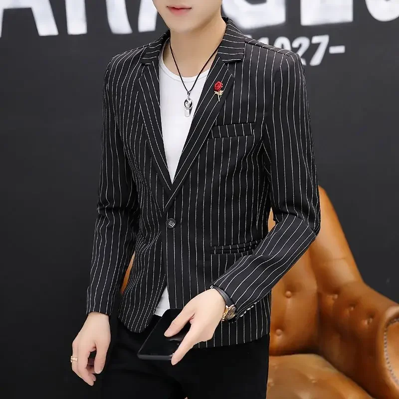 Coat Oversize Men's Suit Jackets Plaid Cropped Short Plus Big Size Male Blazer Menswear Casual Korean Style Clothes New In 2024