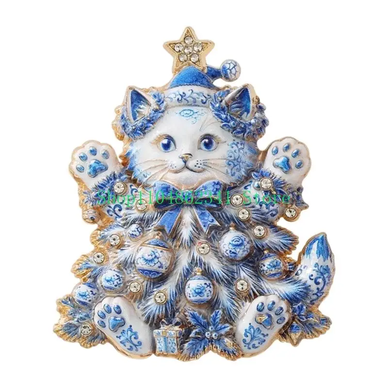 652F Winter Kitten Brooch Pin with Festive for Scarves Bags and Coats