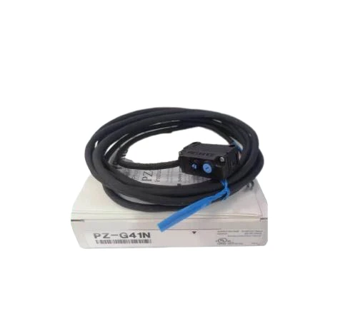 New Original PZ-G42N Square Reflective Cable Type PNP Output Photoelectric Sensor PZ-G42PN