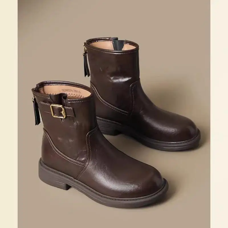 Damen Vintage Leder Stiefeletten Flache Ankle Boots Reißverschluss Hinten Schnalle Runde Spitze Bequeme Herbst Wanderschuhe Kurze Stiefel Weich Niedriger Absatz Retro Schnallenstiefel Freizeit – Detail 9