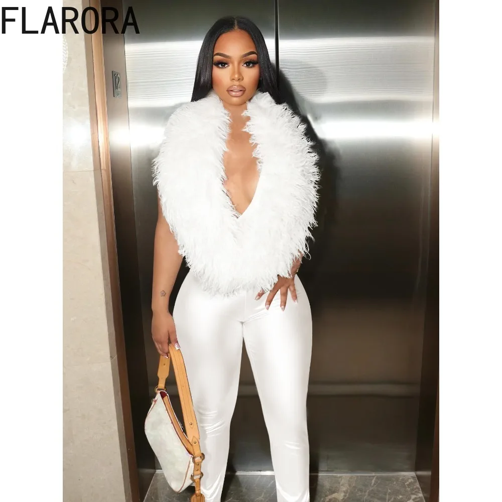 بدلة قفز مثيرة من الفرو الصناعي من FLARORA بدلة رسن عميقة على شكل حرف V بدون أكمام وظهر مكشوف قطعة واحدة بدلة لعب أنيقة للحفلات والنوادي