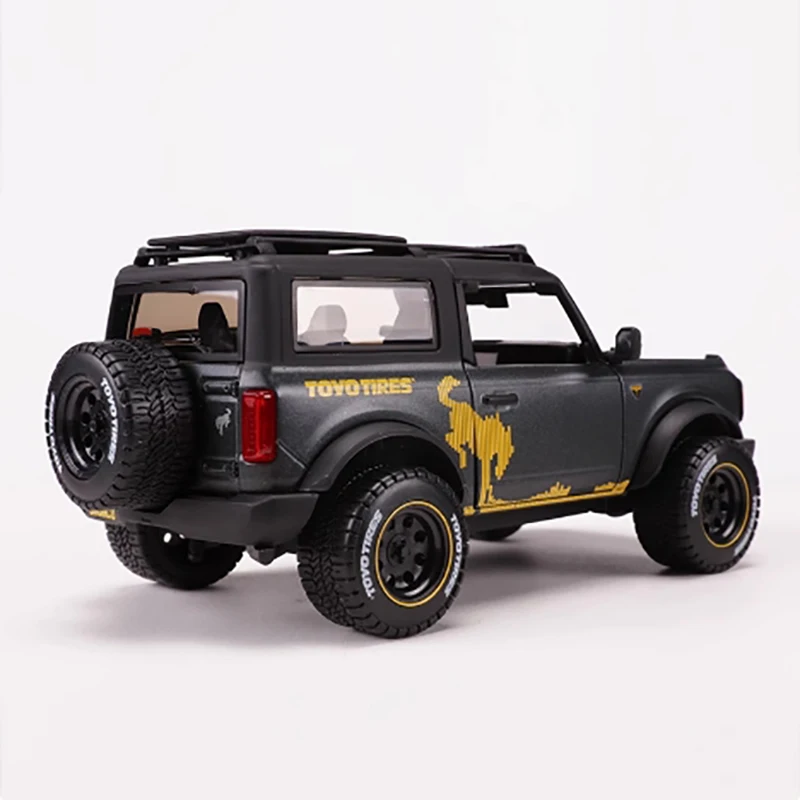 Maisto Schaal 1:24 Bronco Badlands Legering Simulatie Auto Terreinwagen Model Eindproduct Speelgoed Hobby Collectie