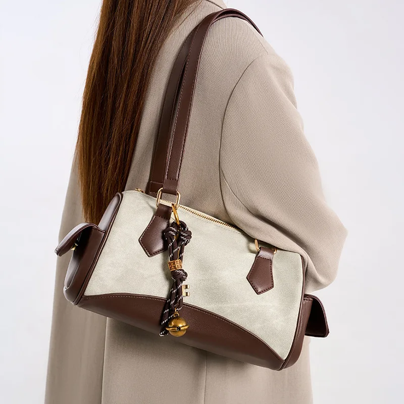 

New Trendy Luxury Casual Niche Design Daily Commuter Shoulder Bag