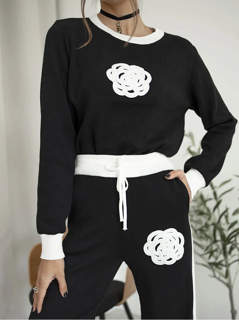 Casual Knitted Two Piece Women Sets Floral Sweater Matching Sets Knit Tracksuit Women Two Piece Set 2 Piece Winter Set For Women