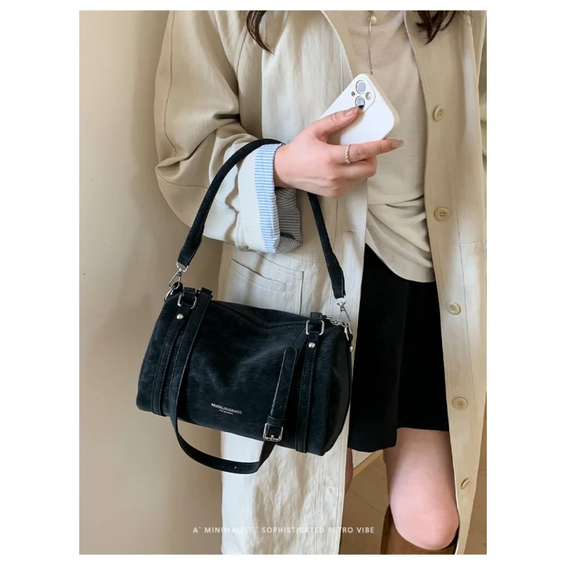 

Popular Classic Leather Women's Messenger Bag High-End Luxury Brand Elegant Fashionable Vintage Commuter Daily Bag​