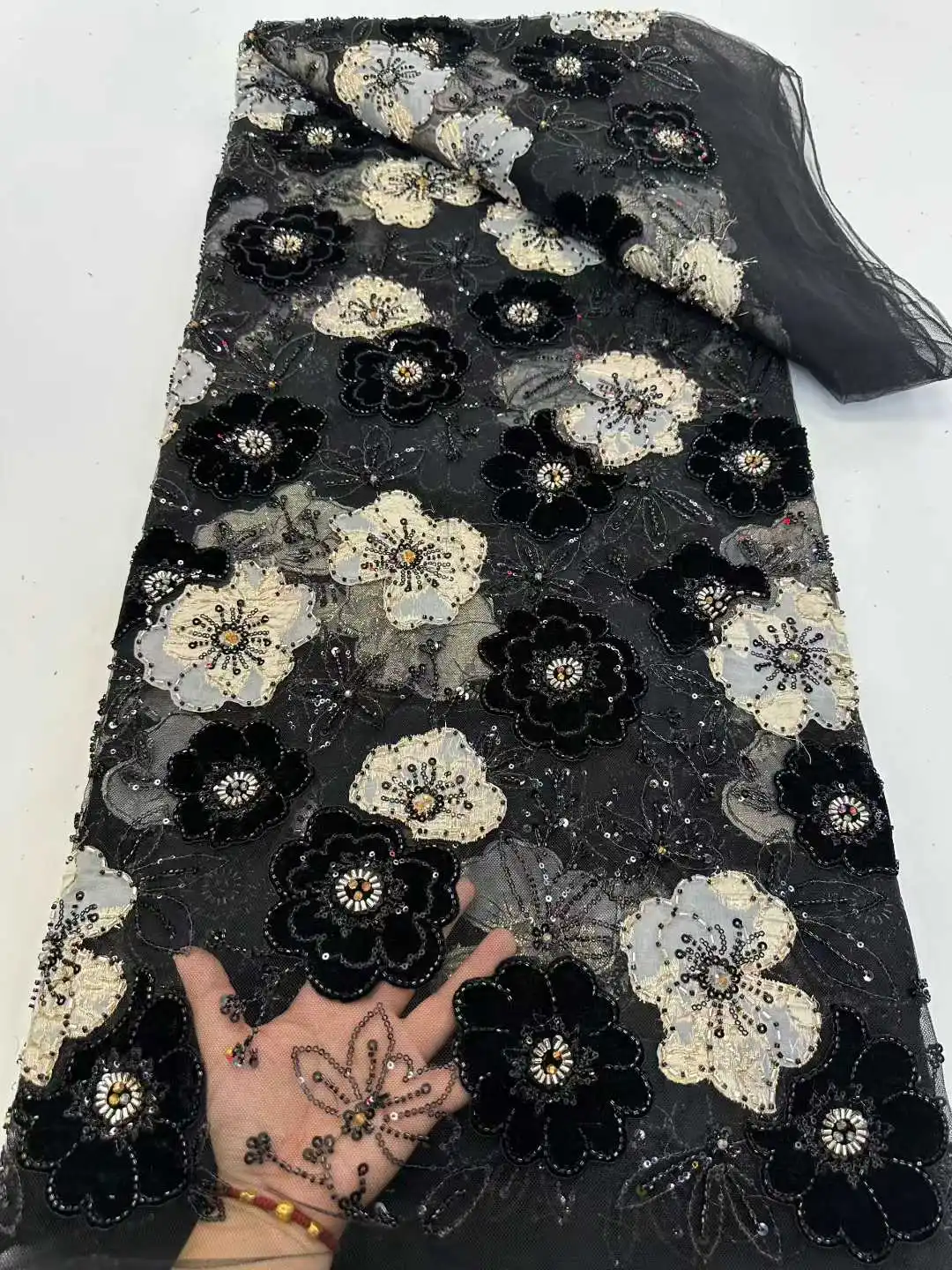 Black African 3D Flower Lace Fabric 2025 High Quality Lace Beads Material French Nigerian Lace Fabrics For Women Party Wedding