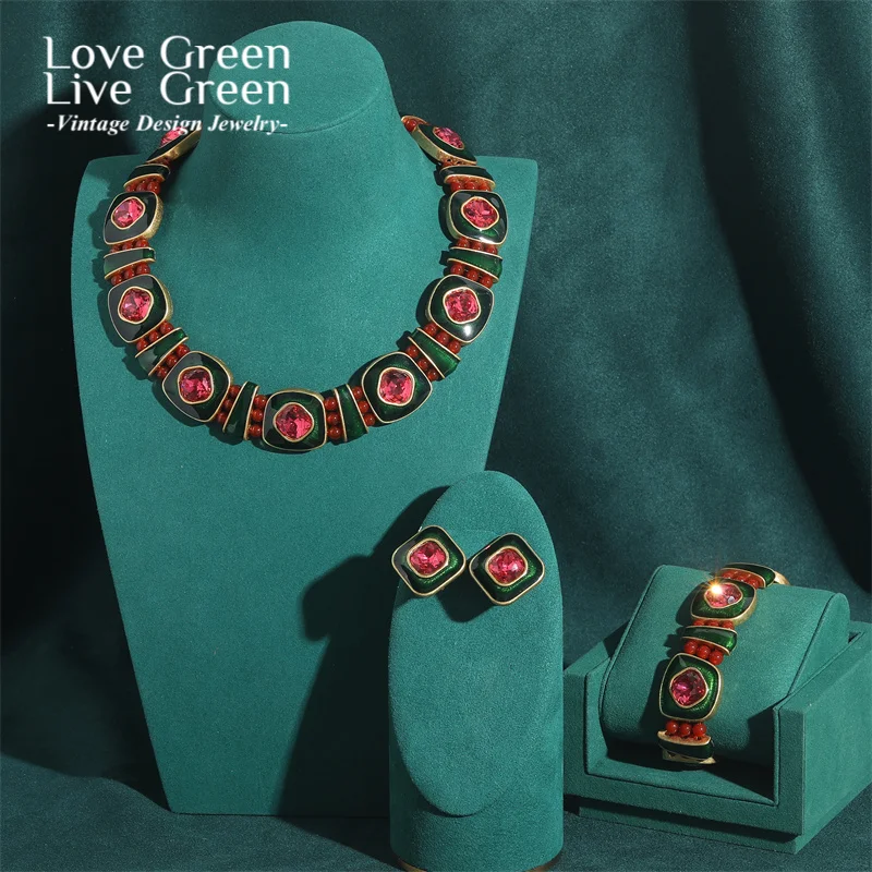 

Vintage Square Chrisetmas Suit 3 Piece Jewelry Set For Women Party Pink Necklace Crystal Green Enamel Earrings Choker Luxury