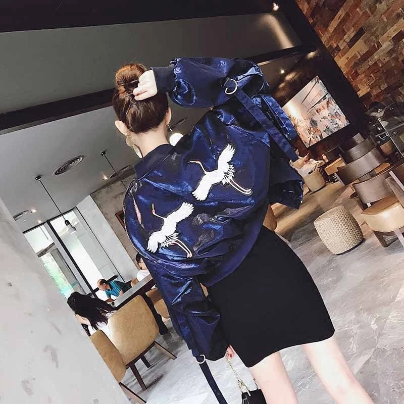 

2025 Women's Korean Style Embroidered Short Jacket Loose Baseball Jacket Student Edition Versatile Streetwear Jacket