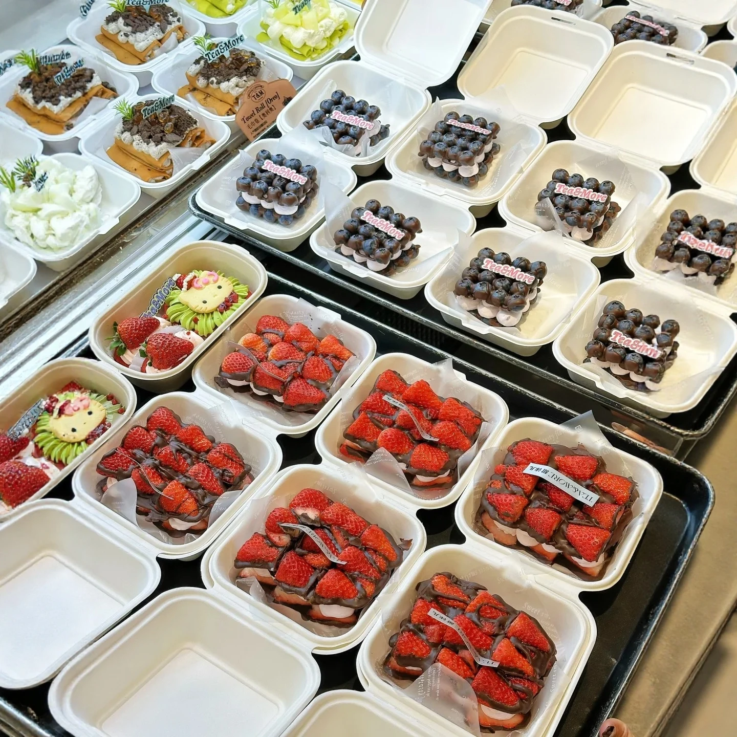 

Blueberry Cold Brew Stberry Cisas Tree Transparent Paaging Box Inteated Separate Bakery DIY Kitchen Cooking Utensils