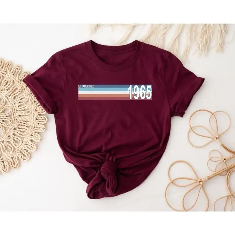Established 1965 T Shirt 60Th Birthday Gift Awesome 60 Years