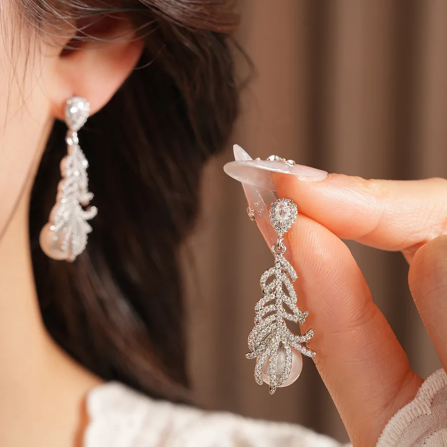 

New Delicate Cubic Zirconia Lear Drop Earrings French Imitation Pearls Pendant Earrings Wedding Bridal Accessories Jewelry Gifts