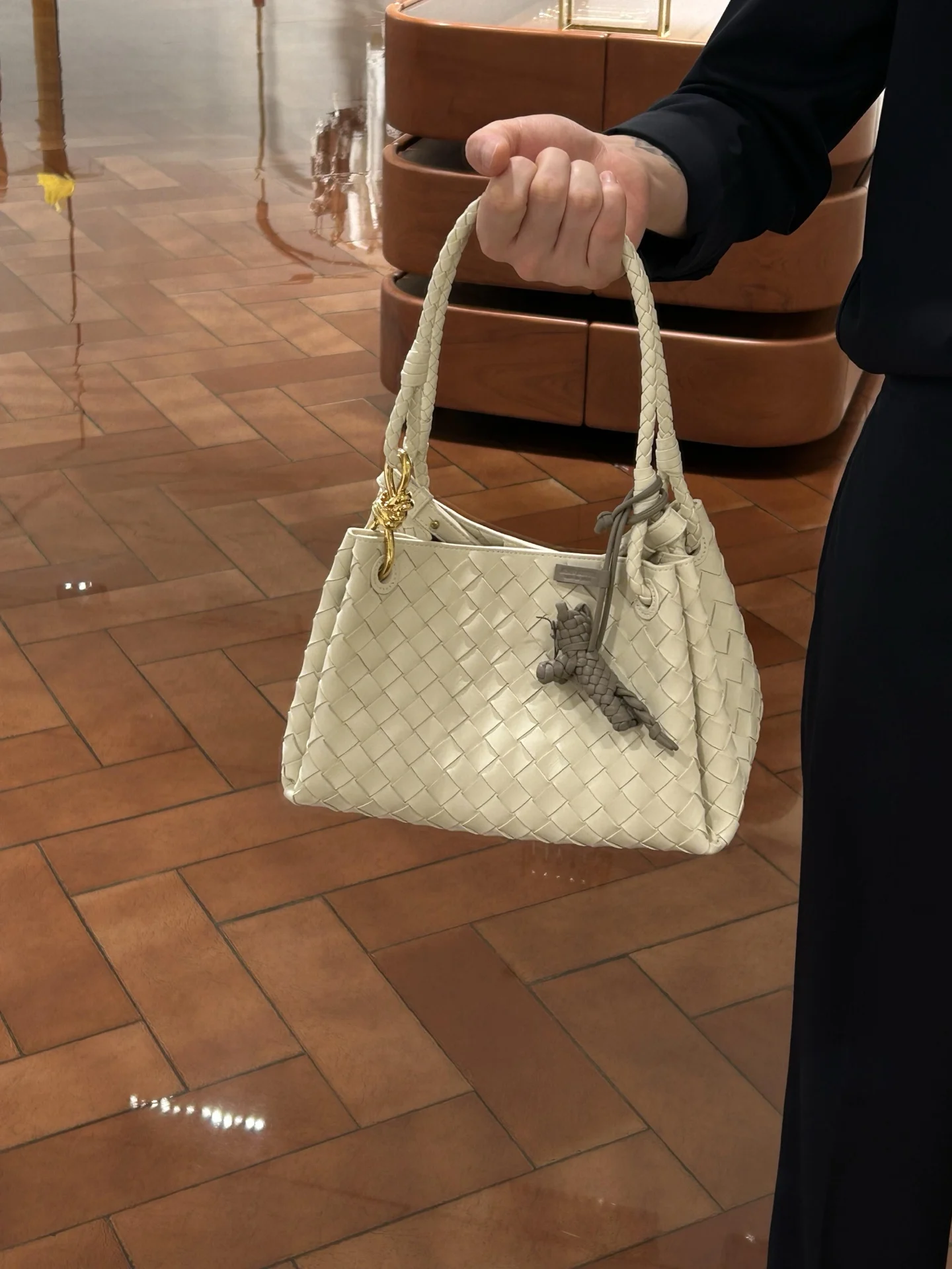 breloque-de-sac-en-cuir-et-peau-de-mouton-faite-a-la-main-pour-femme-pendentif-de-sac-a-main-tricote-multicolore-accessoire-de-mode-diy