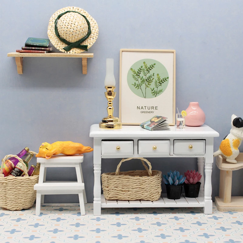 Accessoires pour maison de poupée échelle 1/12, applique murale LED Miniature, lampe de table pour maison de poupée, fonctionne à piles avec interrupteur marche/arrêt