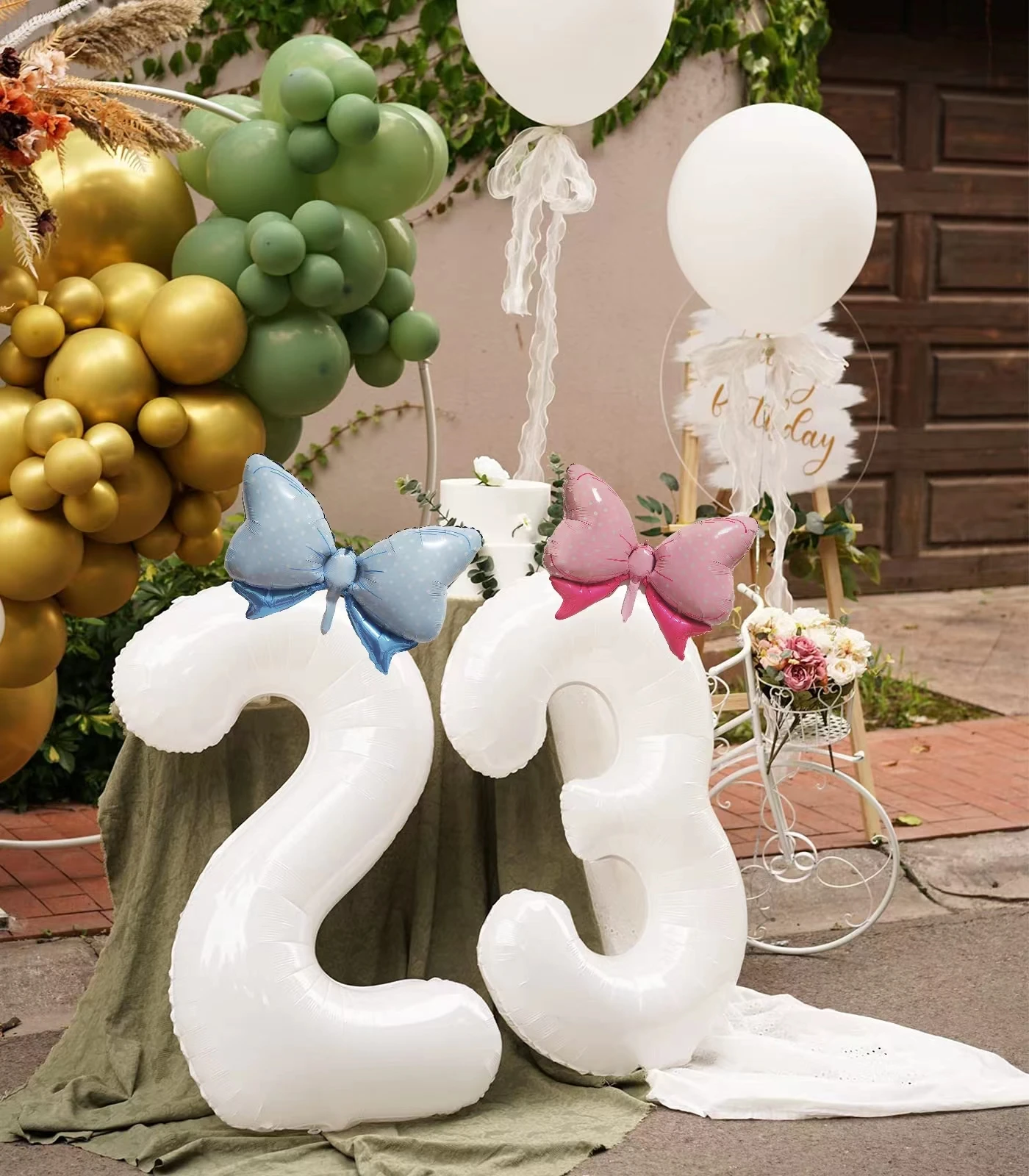 2 Pcs 32 Inch White Pink Number Bow Panda Spaceman Daisy Fish Foil Balloon Set for Boys Girls Birthday Wedding Shower Decoration view 5