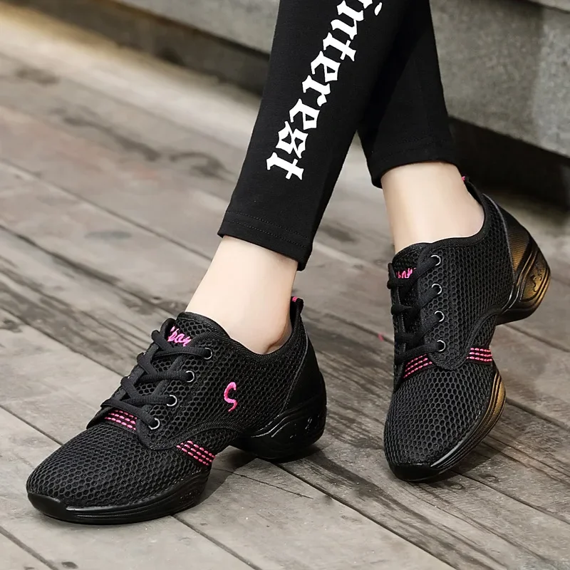 Chaussures de danse à semelle extérieure souple pour femmes, baskets de jazz respirantes, chaussures hip hop modernes pour dames et filles, fonction de sport