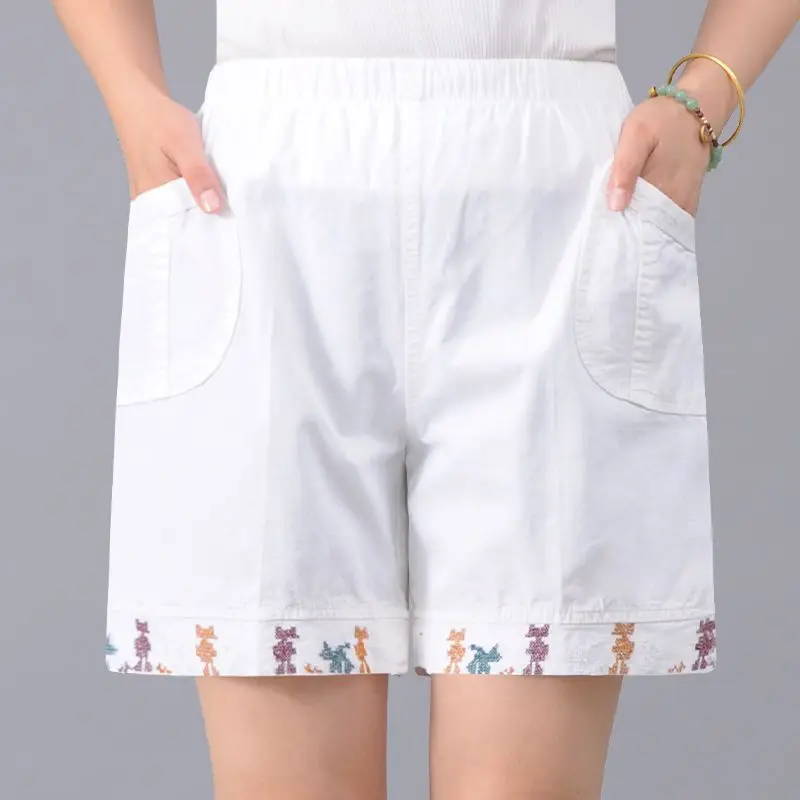 

Women Summer Simplicity Elegant Loose Embroidered Appear Thin High Waist Straight Women Clothes Casual All-match Quarter Shorts