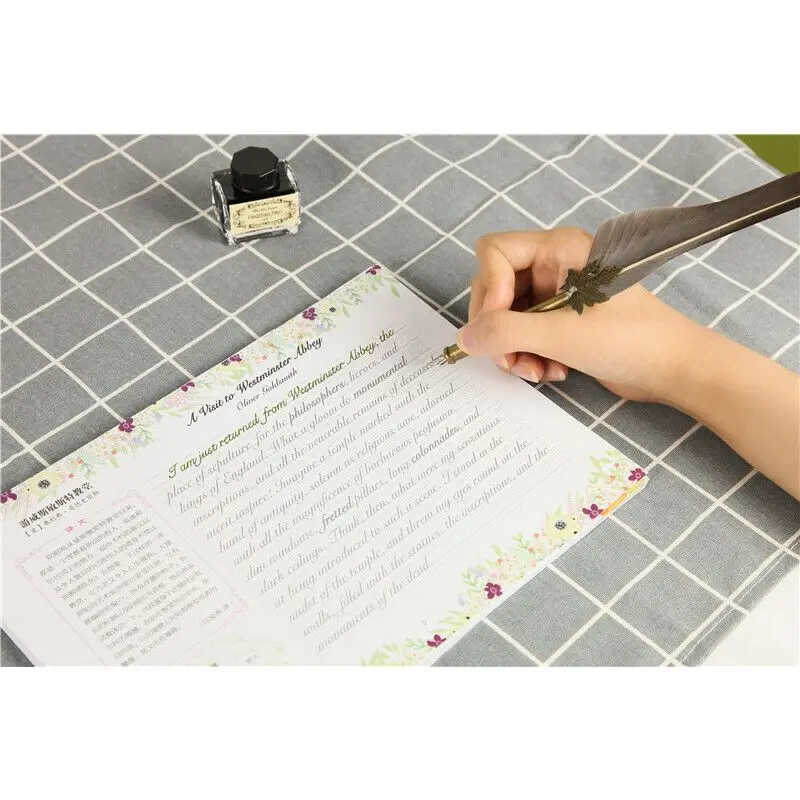 Write A Little Beautiful English Every Day English Copybook Classic English Prose Warm Articles Comes with Chinese Translation