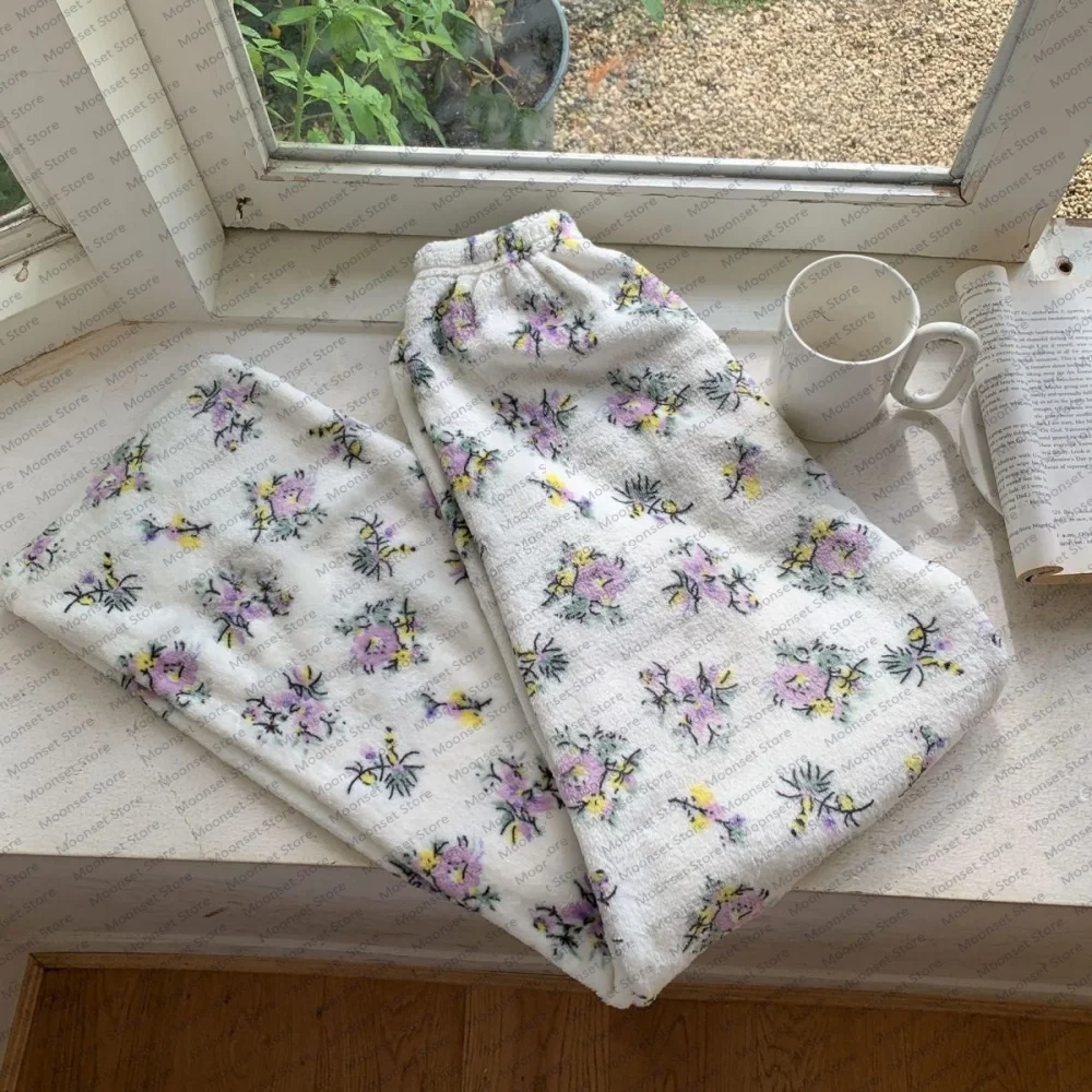 

Women's Flannel floral pajama pants loose autumn and winter new casual home pants and warm long pants It can be worn outside