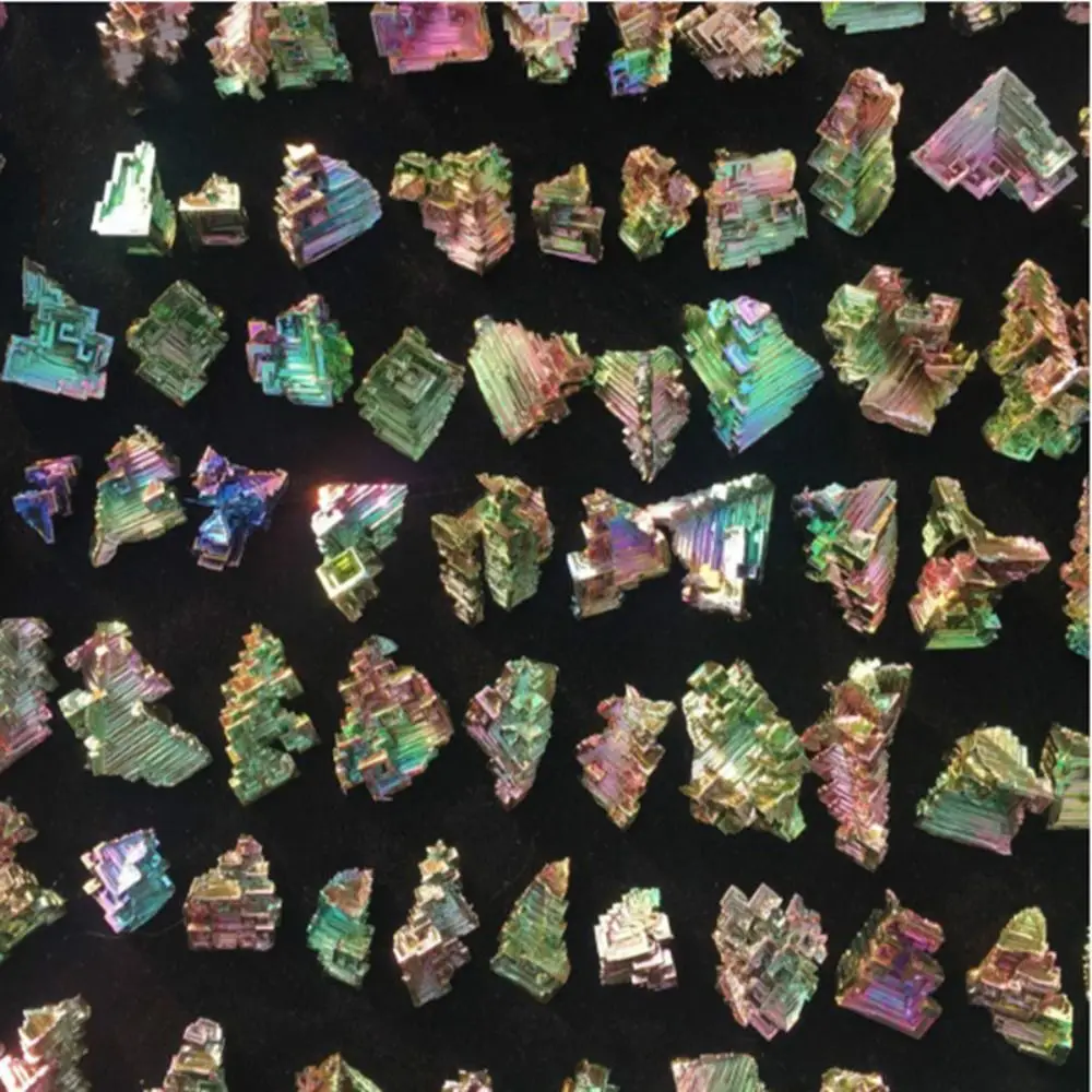 Stone Crafts Natural Bismuth Mine Handmade Natural Castle Ore Specimens Carved Unique Strange Stone Ornaments Home Decor