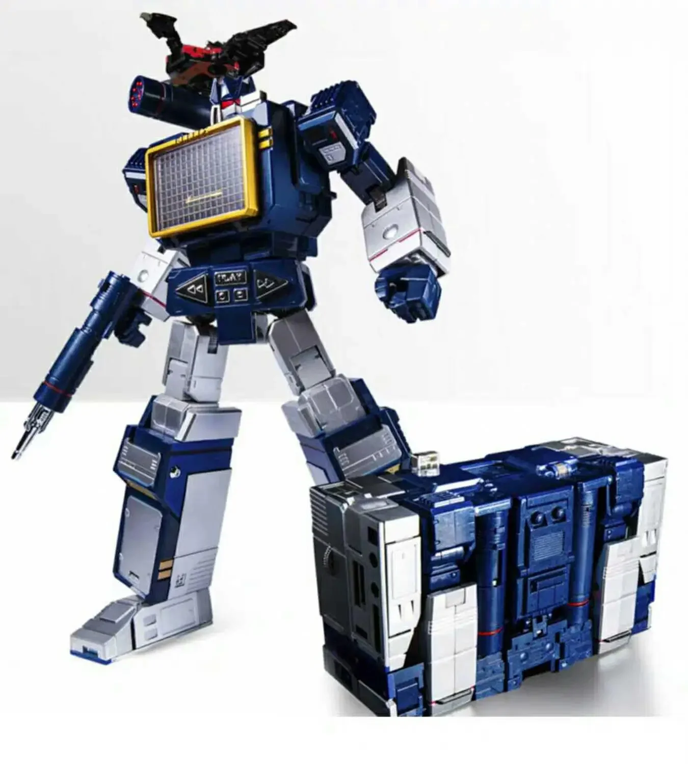 Transformation G1 Soundwave THF-01J THF01J One Tape Walkman MasterPiece MP13 Oversize Alloy Figure Robot Deformed Toy Gifts