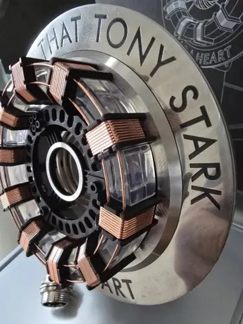 Cosplay Arc Reactor Herzförmige LED-Licht-Brustlampe MK1, MK2 als Geschenk für die Dekoration des Spielzimmers oder des Schreibtisches – Detail 11