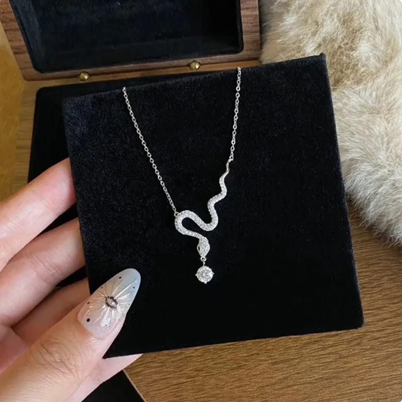 New 925 Silver 5A Zircon Snake Pendant Necklace Animal Design Necklace Simple Style Fashion Women Birthday Fine Jewelry Wholesal