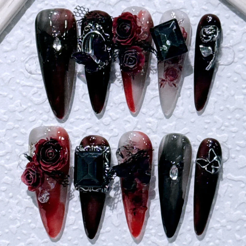 10 ชิ้น Gothic ยาวชี้รูปร่างทําด้วยมือกดบนเล็บ Y2K โซ่โลหะผีเสื้อเต็มเล็บปลอมสติกเกอร์ของขวัญ