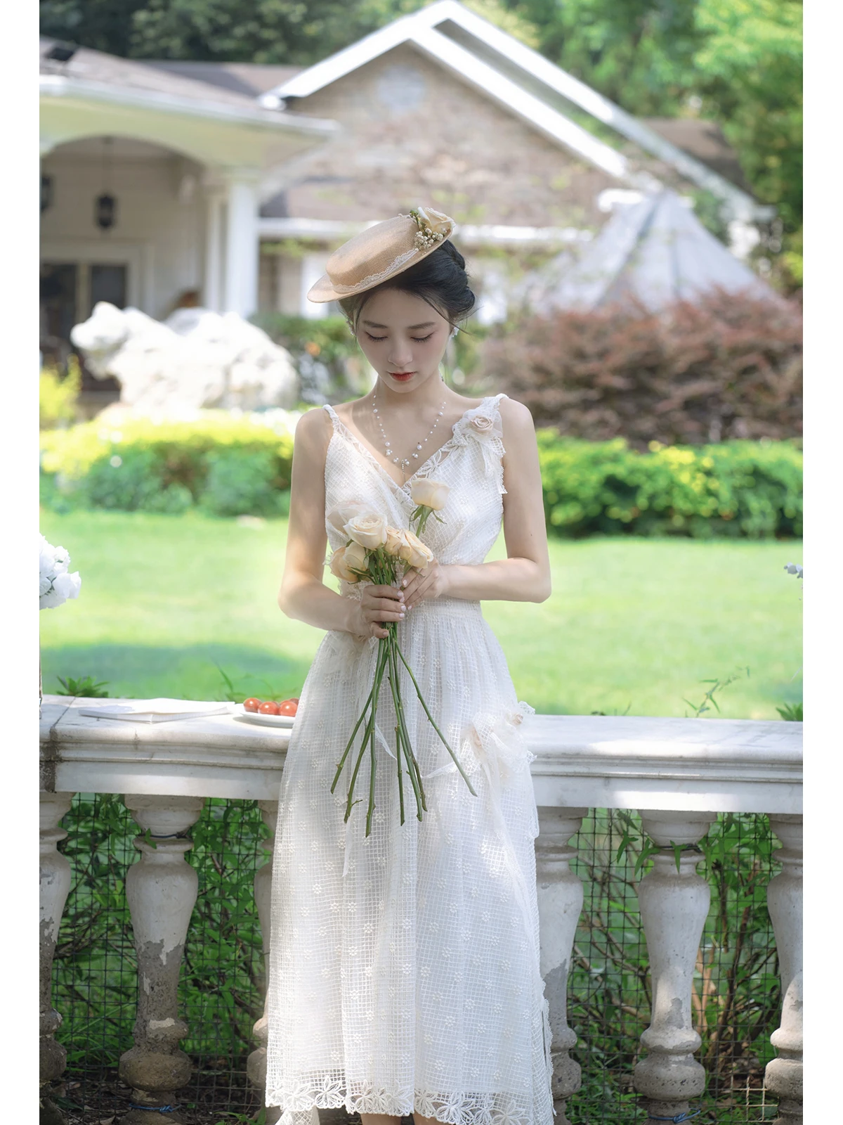 

Платье с принтом роз, асимметричным подолом, V-образным вырезом, завышенной талией, А-образной юбкой, длинное, из хлопка и шифона, Dr Salt Sweet Sle