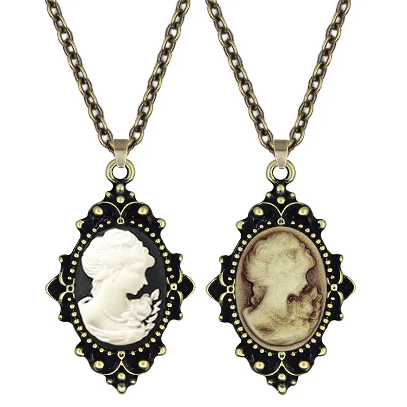 Vintage Lady Queen Cameo Necklace For Women Antique Bronze Plated Hand Engraved Flower Victoria Pendant Fashion Jewelry