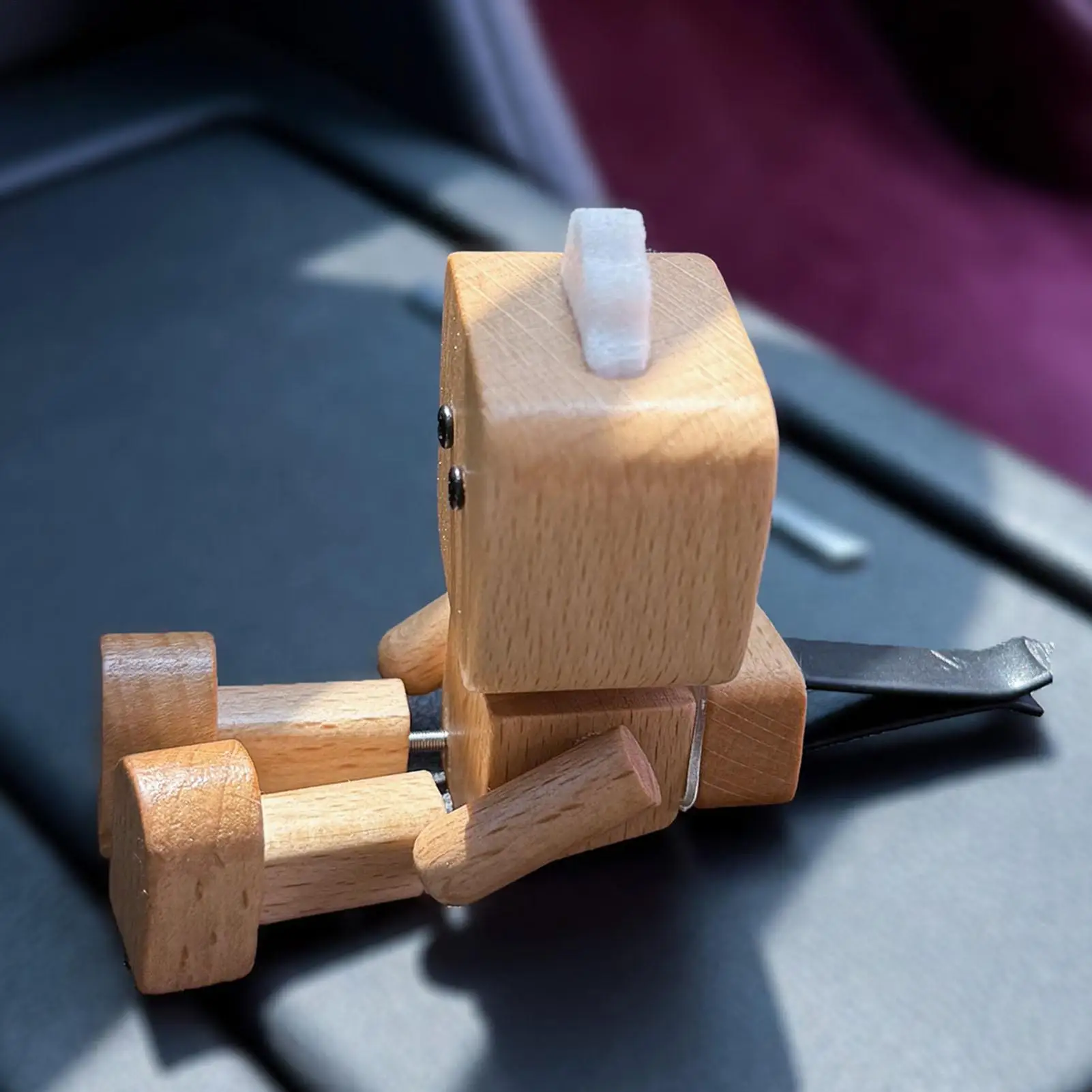 Wooden Man Car Dashboard Decoration Car Dashboard Wooden Human Figure Decor Tabletop Sculpture Feet Wobbling Ornament For