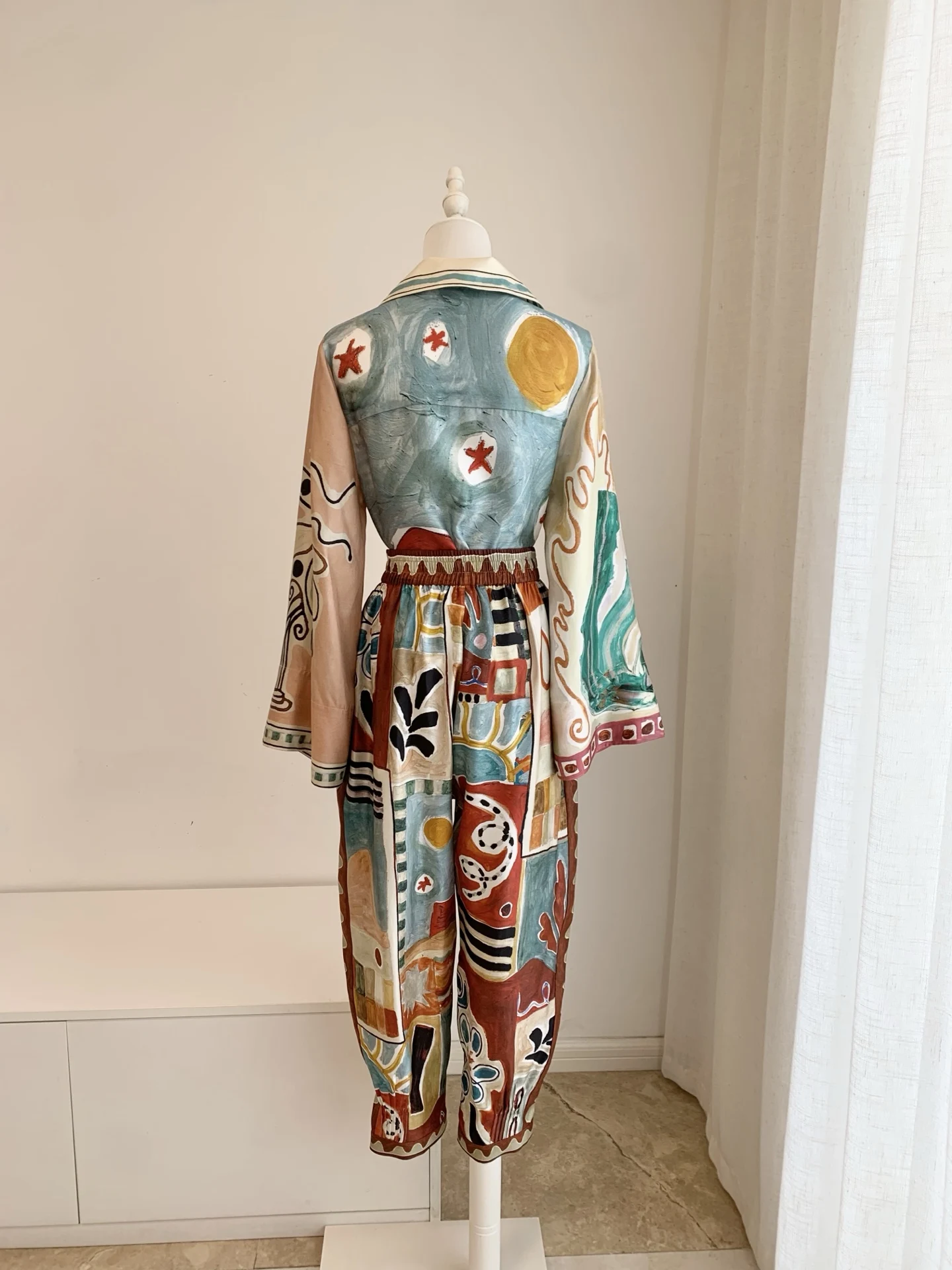 Women 100% Silk Cartoon Print Single Breasted Long Sleeve Blouse Or Ankle-Length Pants