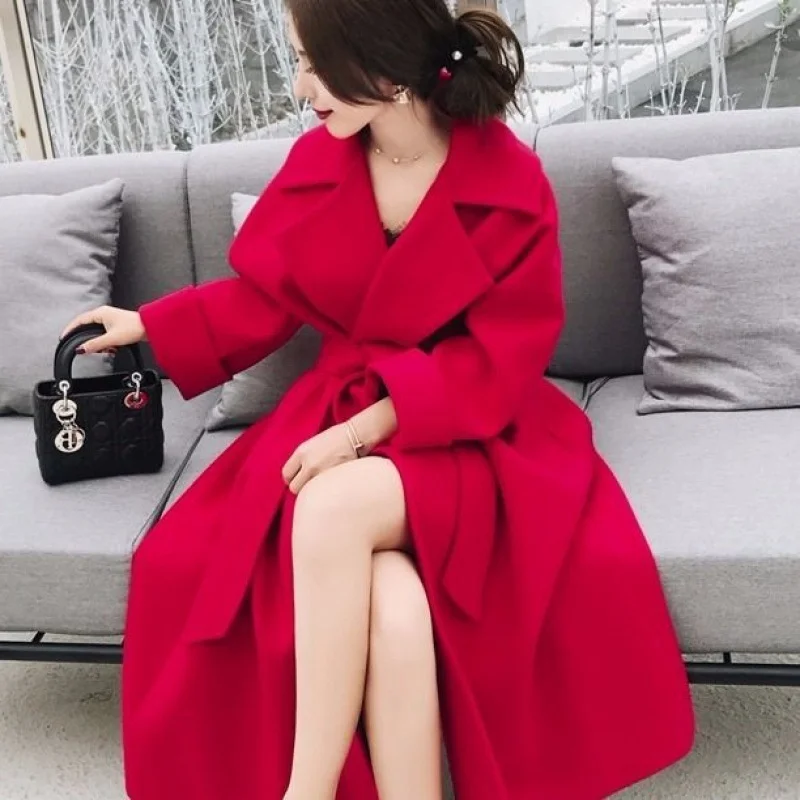 

2022 Autumn And Winter New Korean Version Loose Fashion Lace Waist Thickening And Cotton Medium And Long Woolen Coat Women