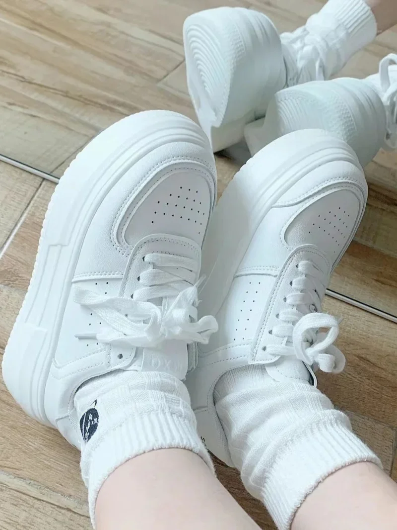 White Sports Shoes Korean Women Platform Sneakers Casual Harajuku Tennis Female Vintage Vulcanize Designer Footwear