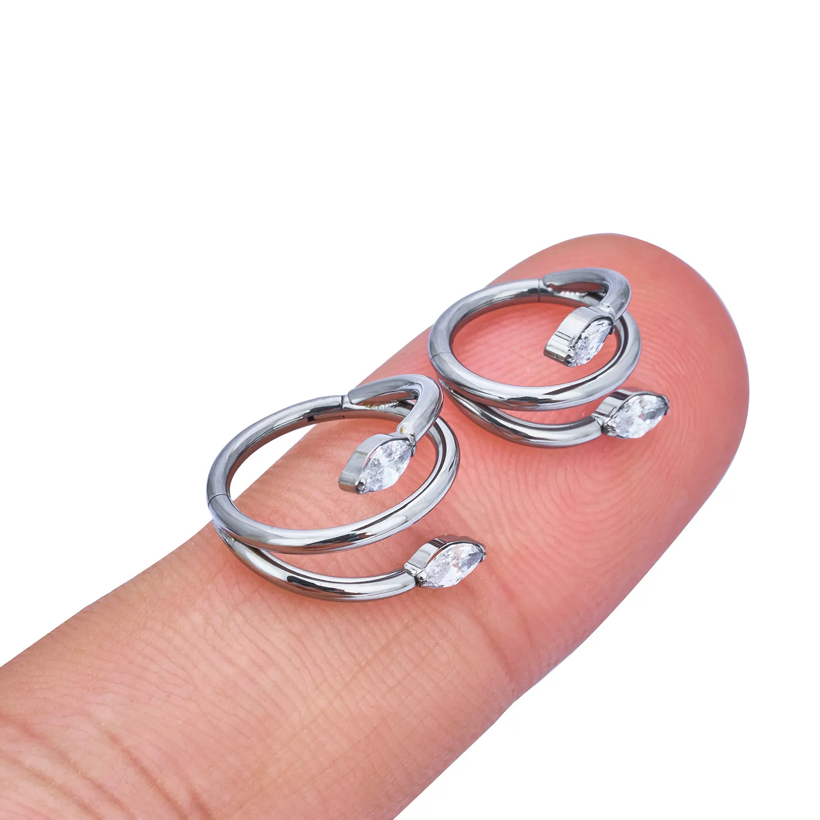 G23 Titanium CZ Double Nose Ring Hoop Higned Segment Snake Clicker Triple Ring Earrings Helix Cartliage Body Piercing Jewelry