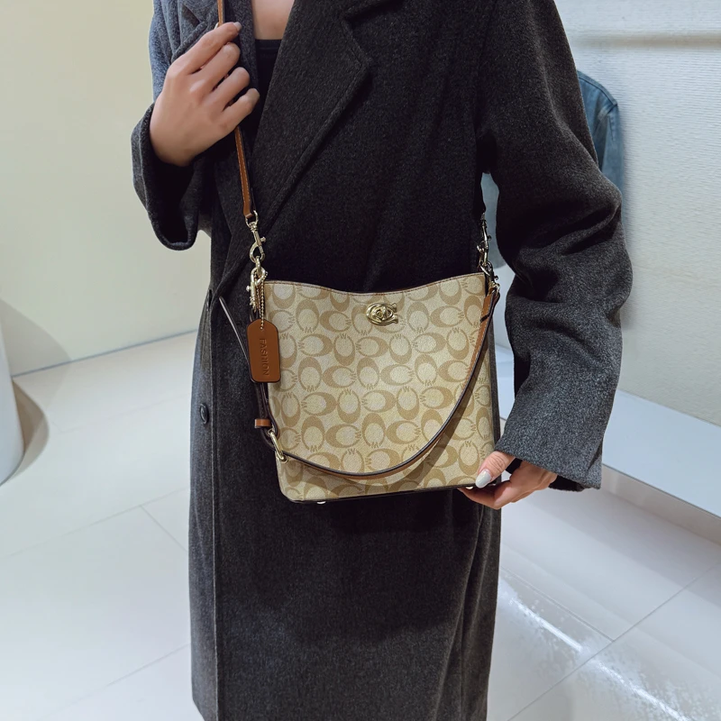 

Верхняя женская сумка из воловьей кожи, модная винтажная сумка Malta, аккуратный просторный повседневный вид