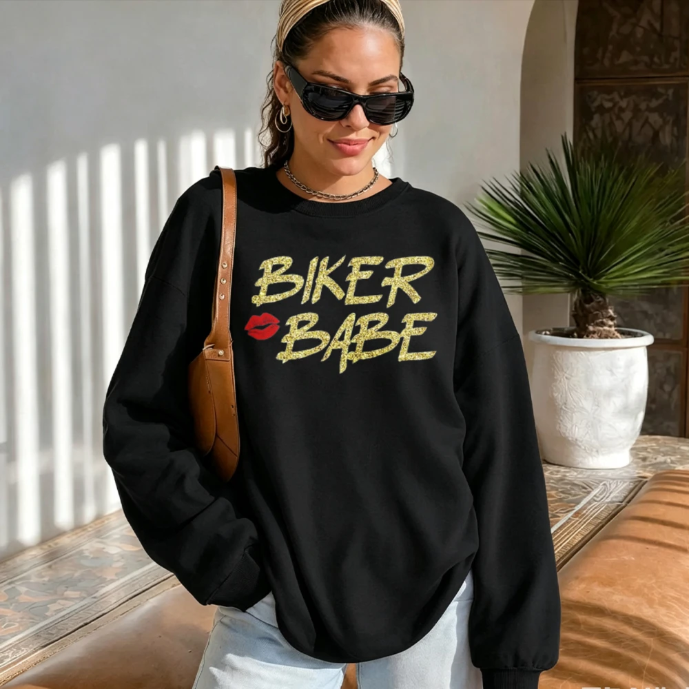 Biker Babe Red Lips Glitter Letter Graphic Sweatshirt Motorcycle Lover Long Sleeve Pullover Vintage Unisex Casual Sweatshirt Top